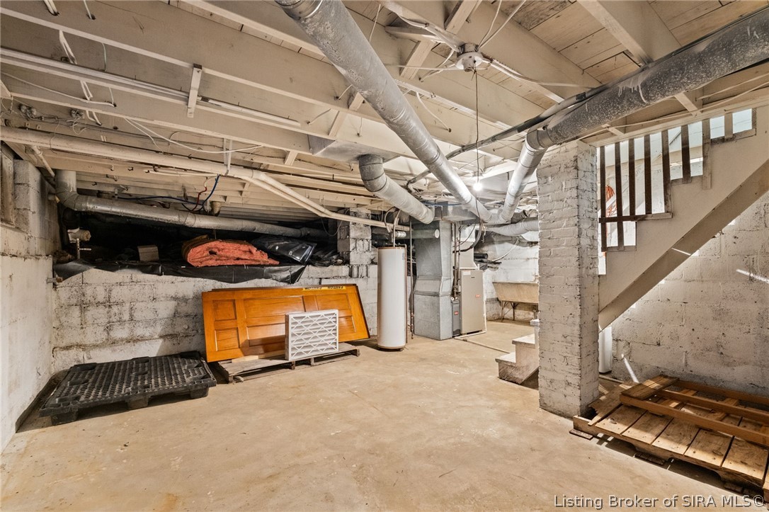 1302 E 10th Street Property Photo 52