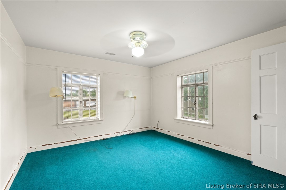 1302 E 10th Street Property Photo 57