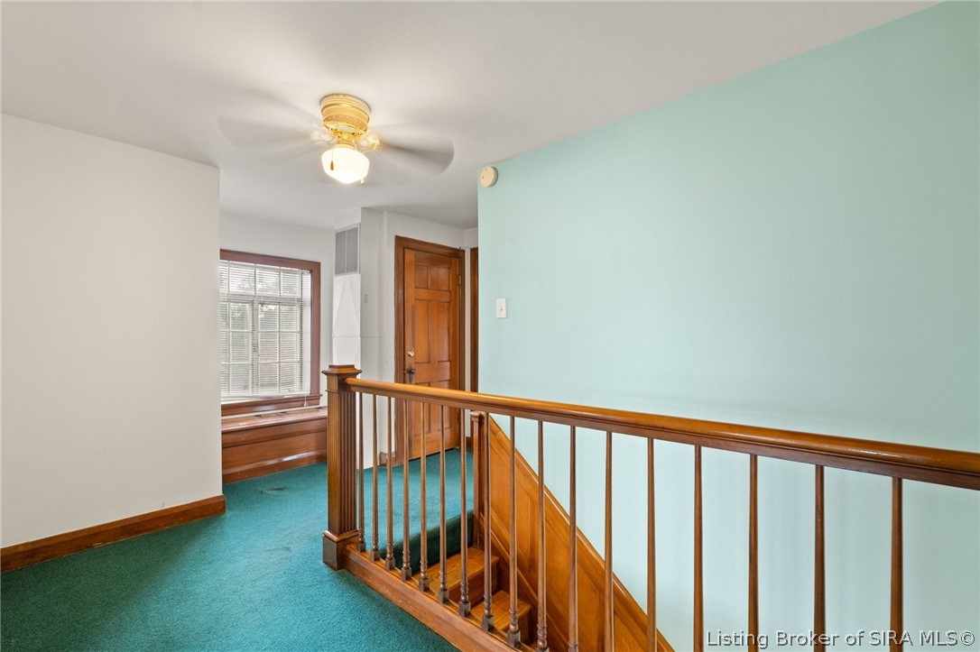 1302 E 10th Street Property Photo 59