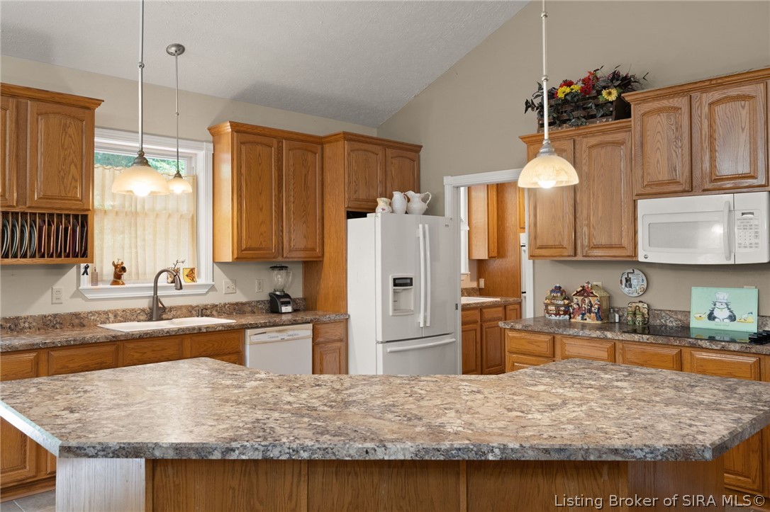 6346 Us 150 Property Photo 33