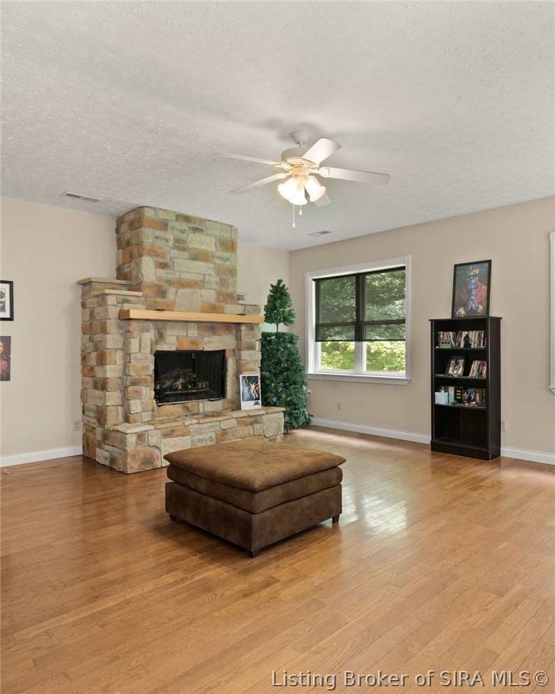 6346 Us 150 Property Photo 43