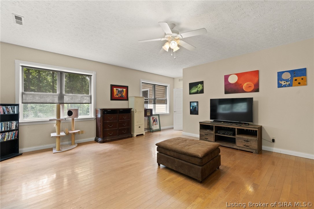 6346 Us 150 Property Photo 46