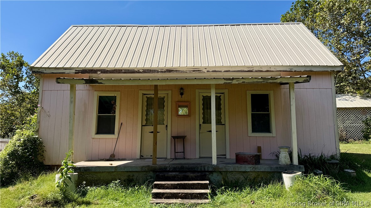 3697 E Bacon Hollow Road Property Photo 5