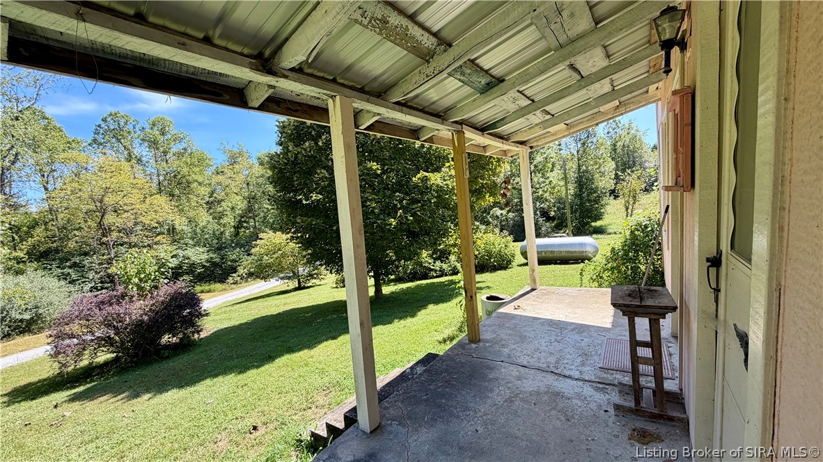 3697 E Bacon Hollow Road Property Photo 6