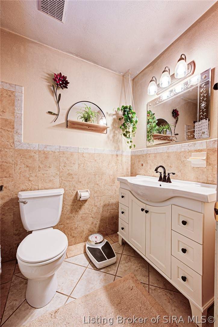 6824 Saint Marys Road Property Photo 17