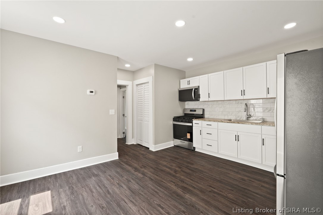 1329 Roosevelt Avenue Property Photo 3