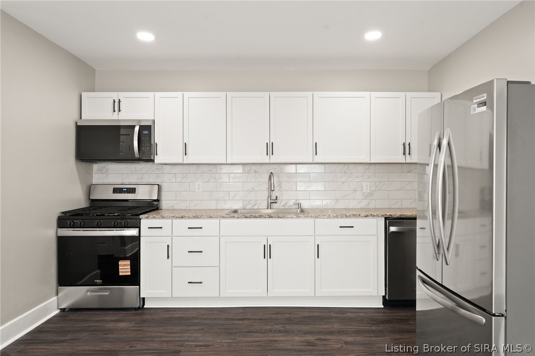 1329 Roosevelt Avenue Property Photo 4
