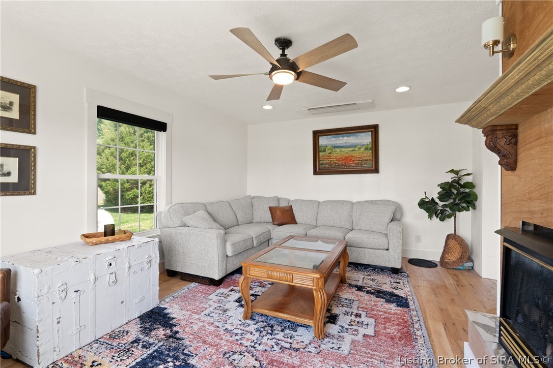4461 N Cox Ferry Road Property Photo 10