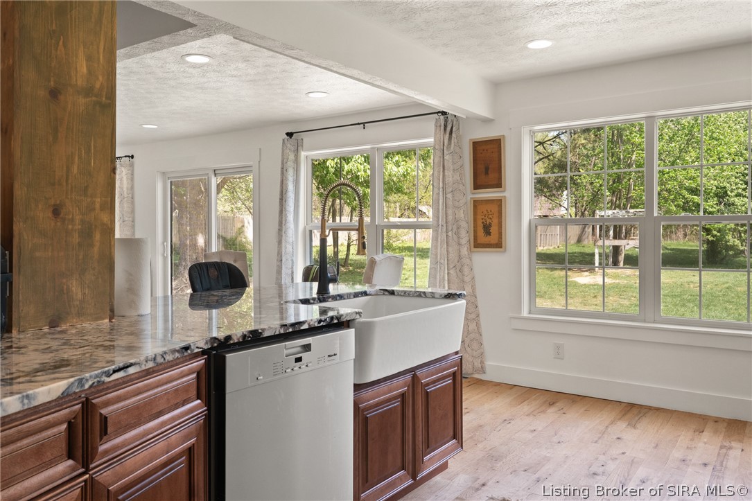 4461 N Cox Ferry Road Property Photo 17