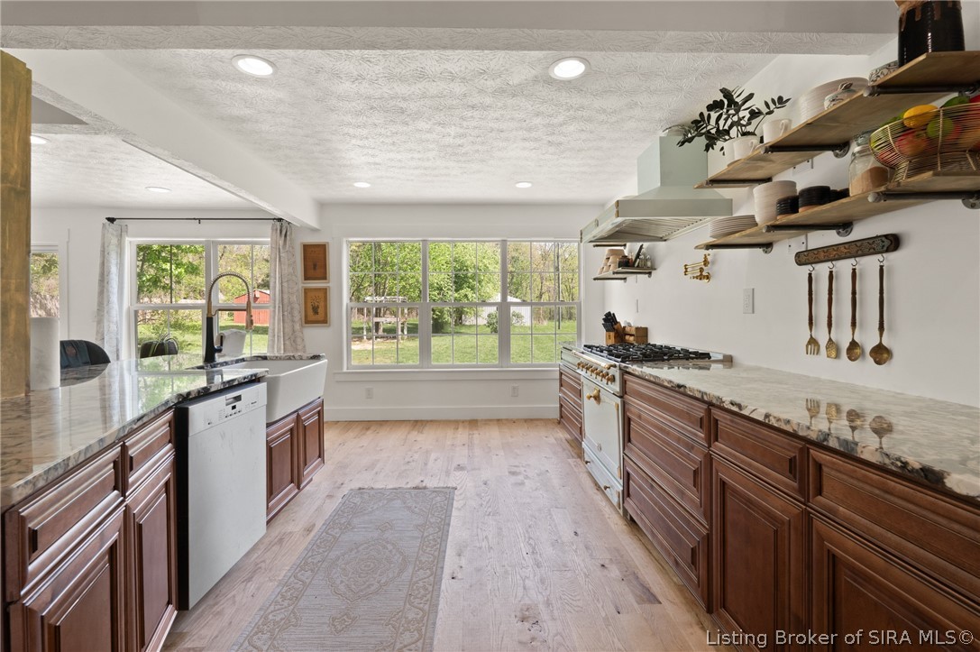 4461 N Cox Ferry Road Property Photo 18