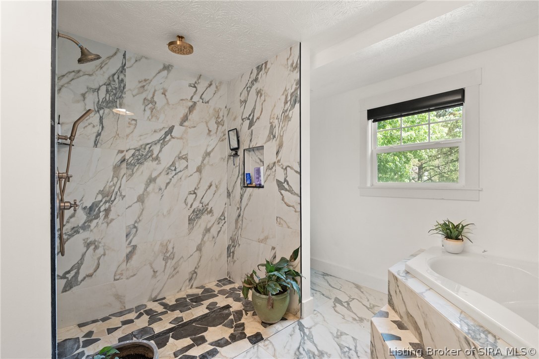 4461 N Cox Ferry Road Property Photo 45