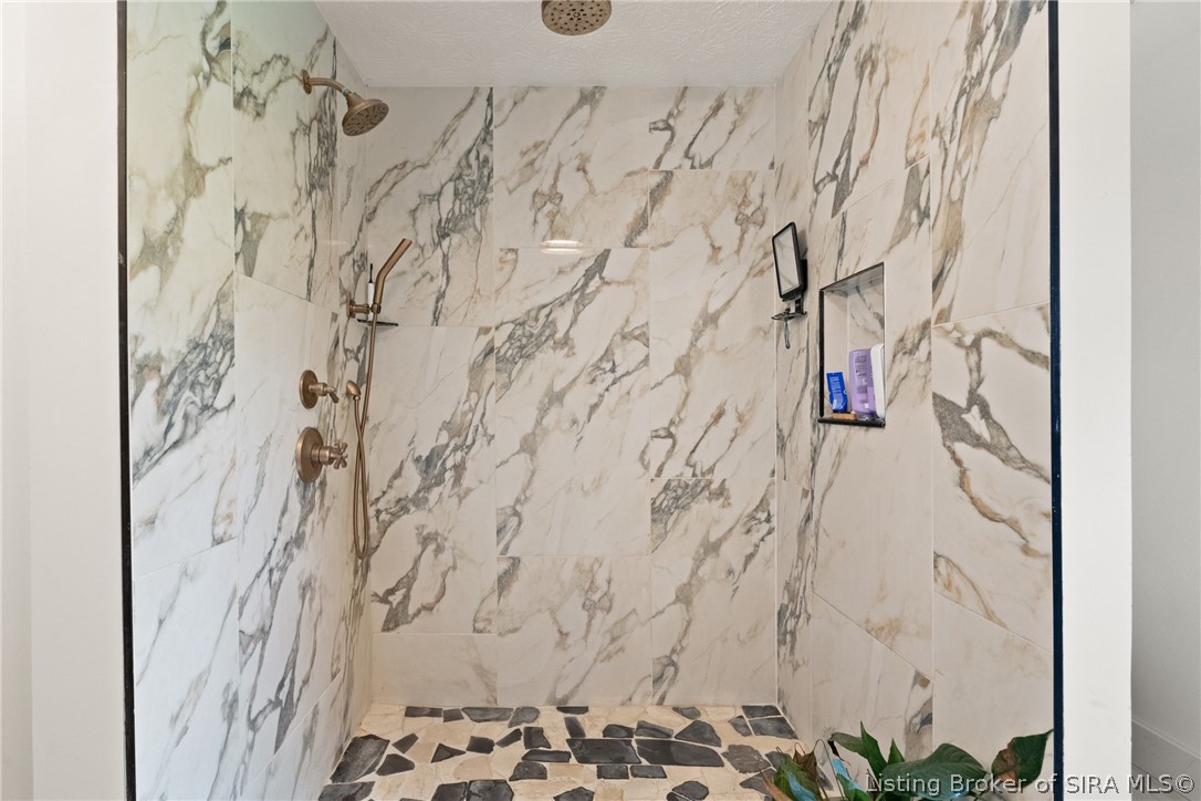 4461 N Cox Ferry Road Property Photo 46