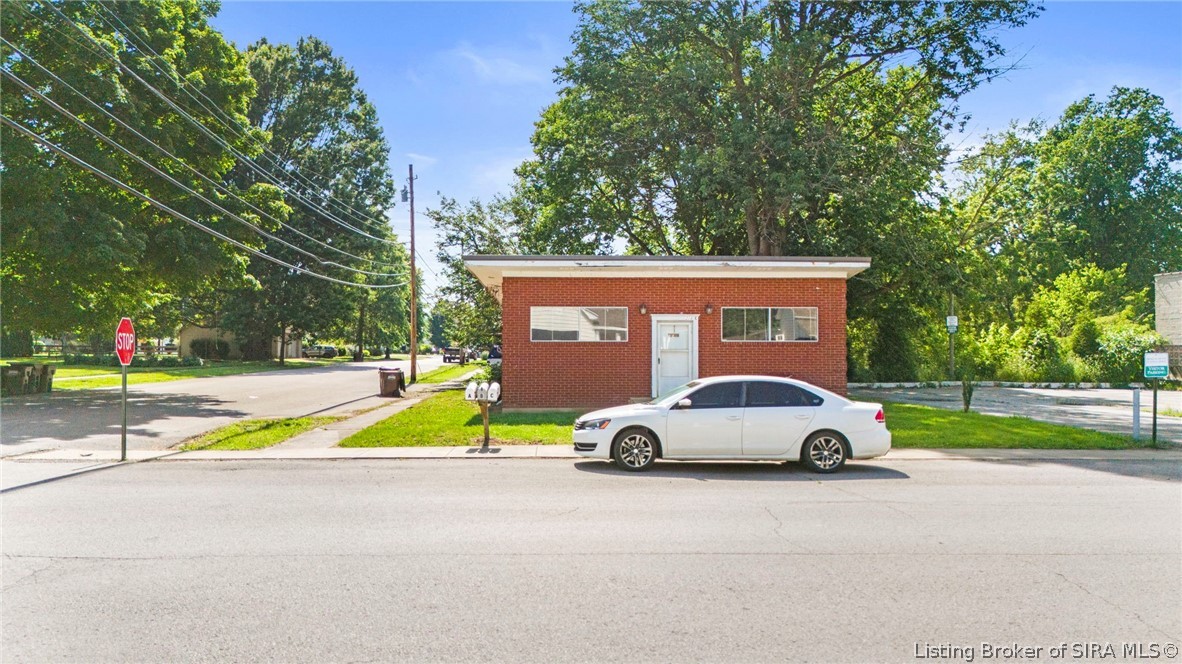 216 5th Street Property Photo 1