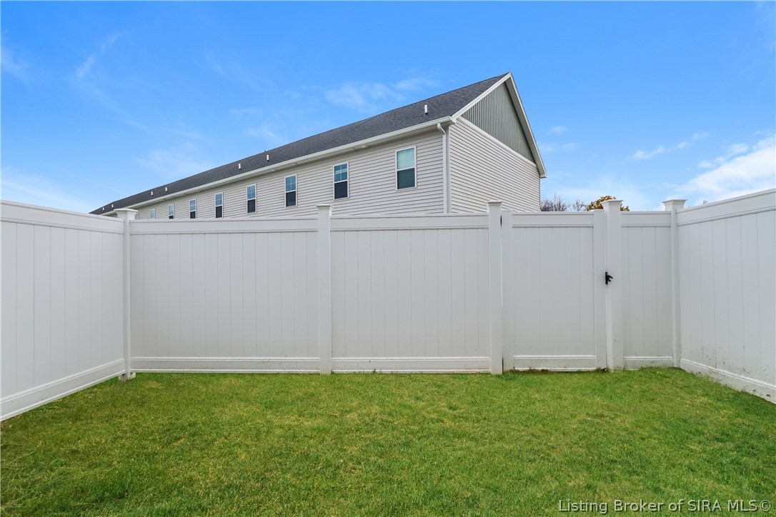 2099 Paddle Wheel Drive Property Photo 14