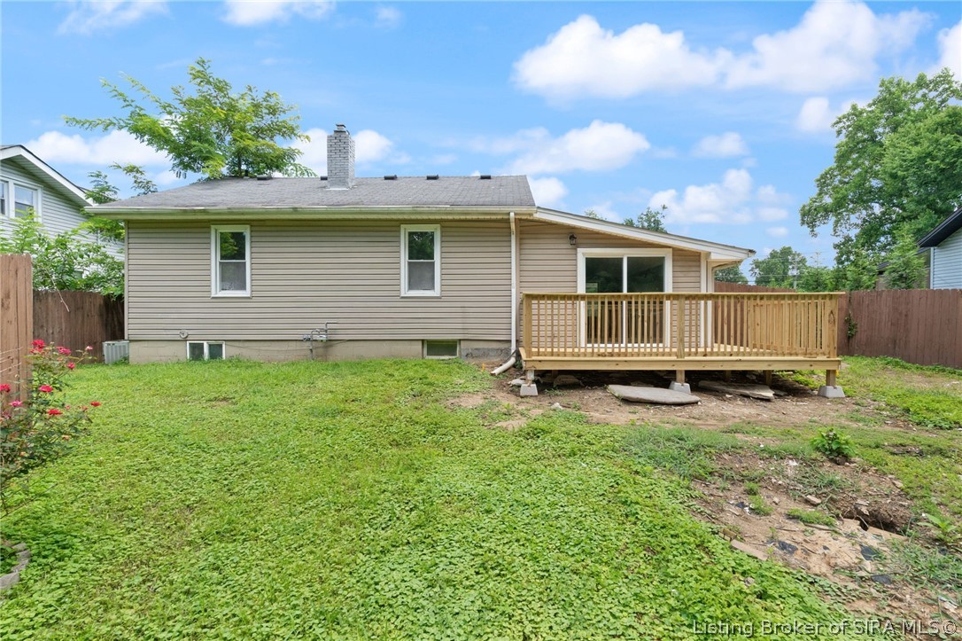 445 Miller Avenue Property Photo 4
