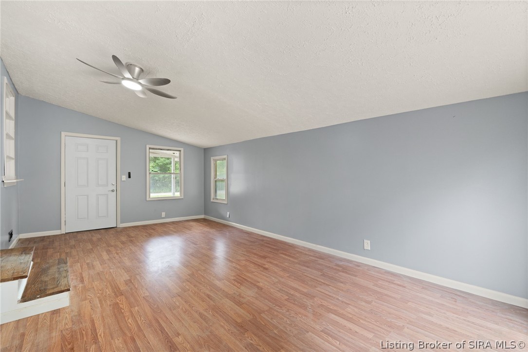 445 Miller Avenue Property Photo 8