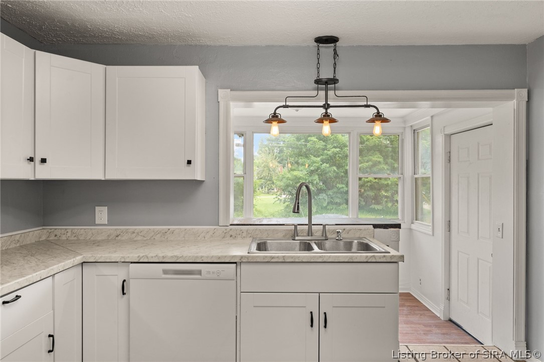 445 Miller Avenue Property Photo 17