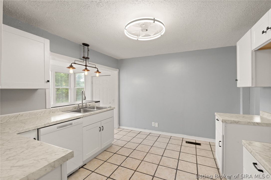 445 Miller Avenue Property Photo 18