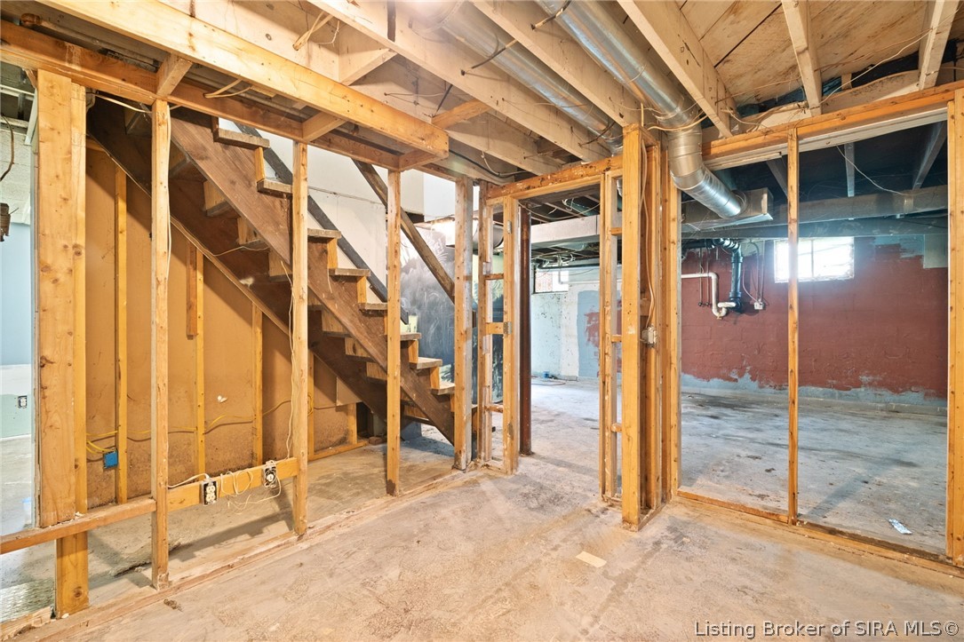 445 Miller Avenue Property Photo 33
