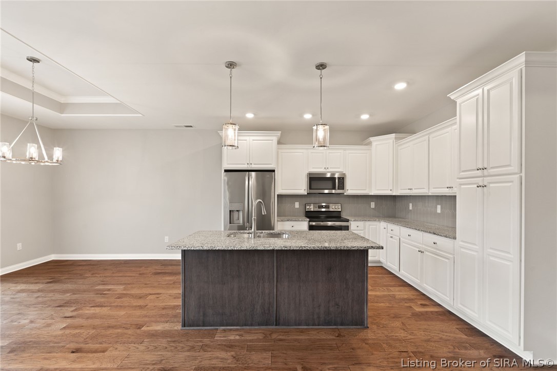 1906 Radiance Way Property Photo 11