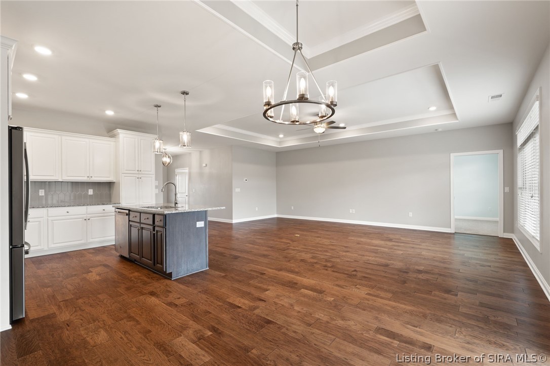 1906 Radiance Way Property Photo 15