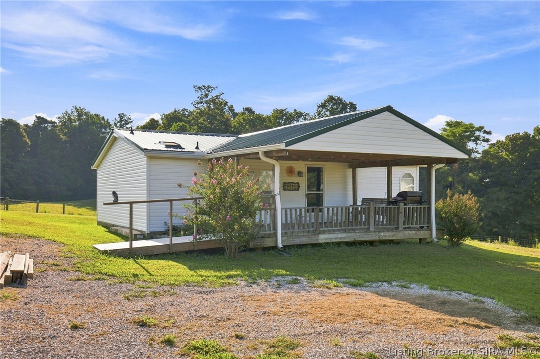 2870 N Highway 11 Se Property Photo 2