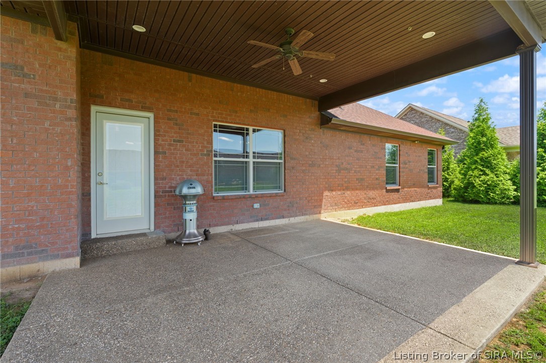 6005 Jillian Drive Property Photo 11