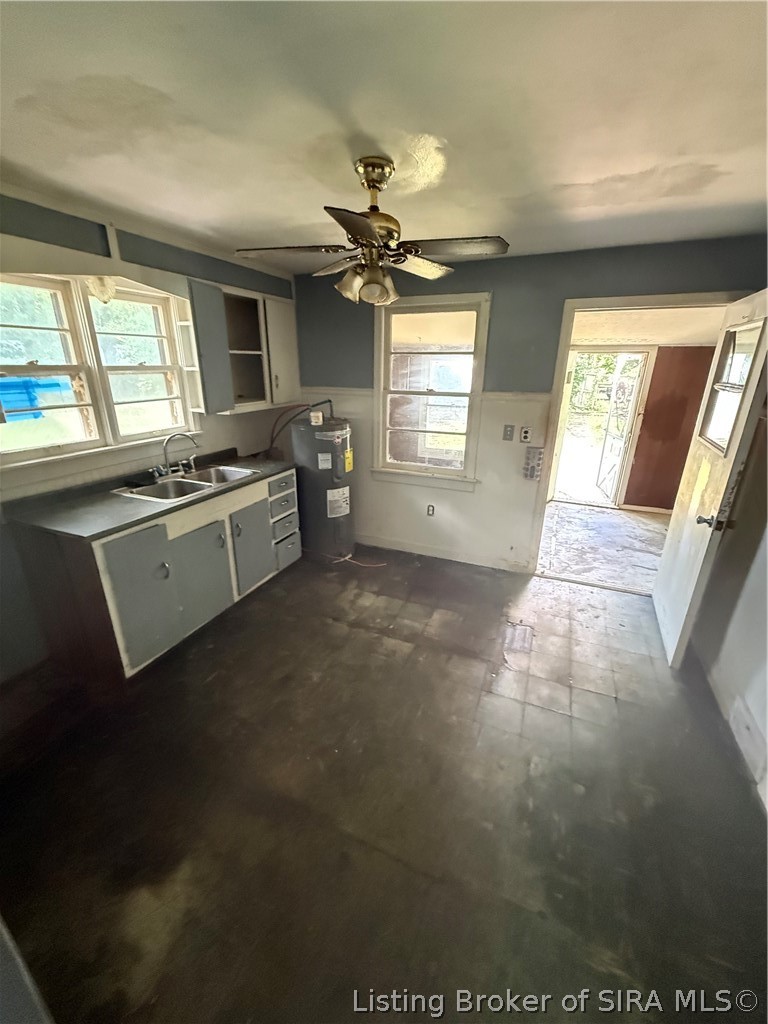 821 W 8th Street Property Photo 6