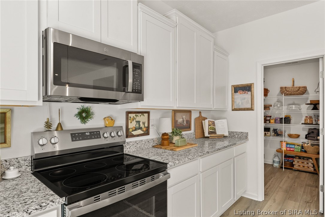 5019 Schaefer Lane Property Photo 19