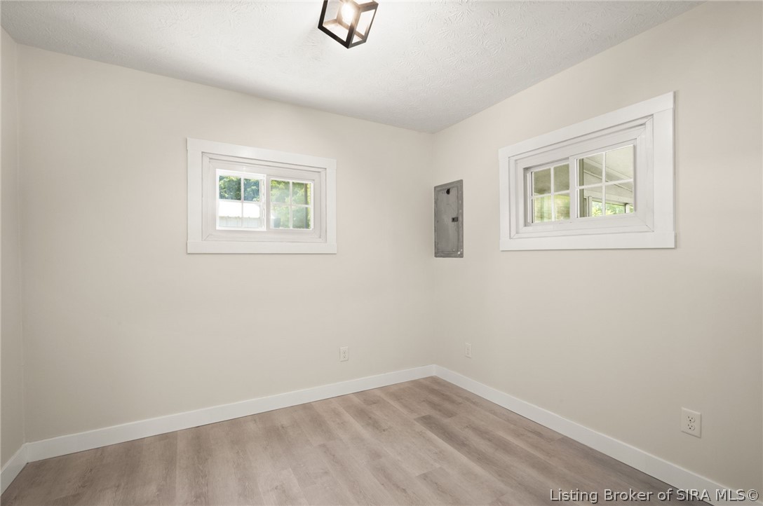 11295 Bradford Road Property Photo 23