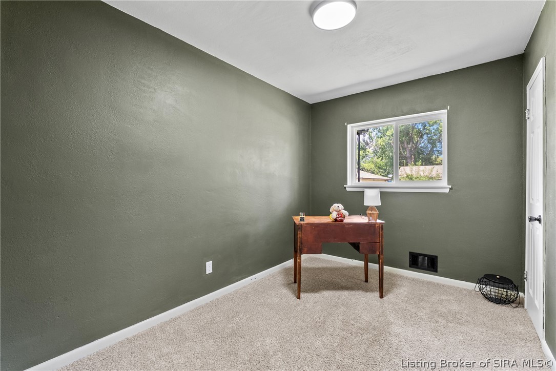 829 Marigold Drive Property Photo 17