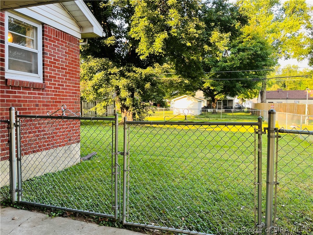 227 Forest Drive Property Photo 31