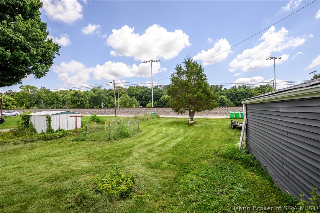 9093 State Road 64 Property Photo 37