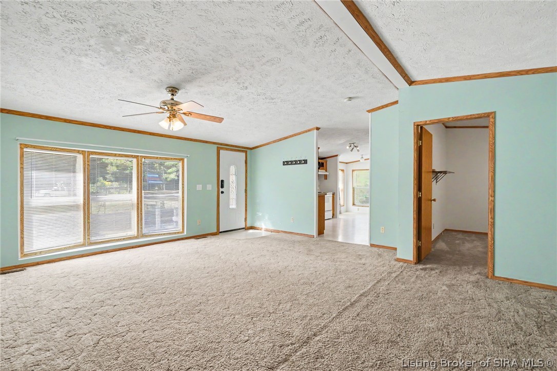 8390 Beech Street Se Property Photo 4