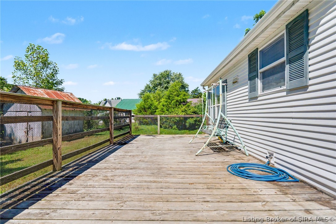 8390 Beech Street Se Property Photo 35