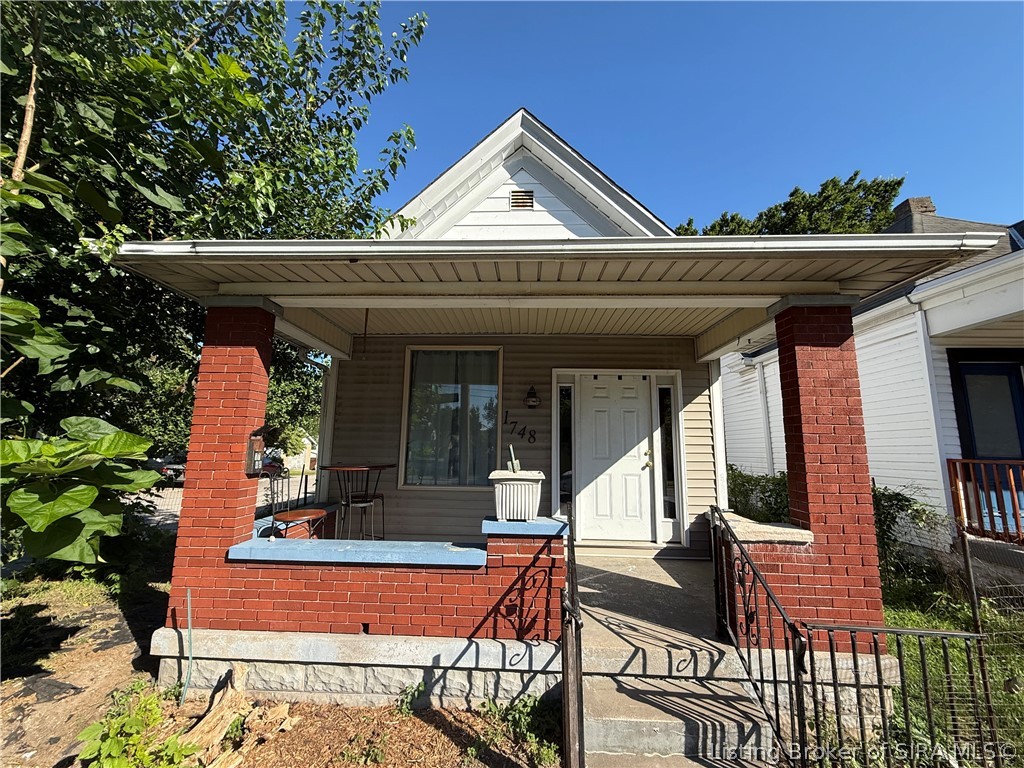 1748 E Spring Street Property Photo 1