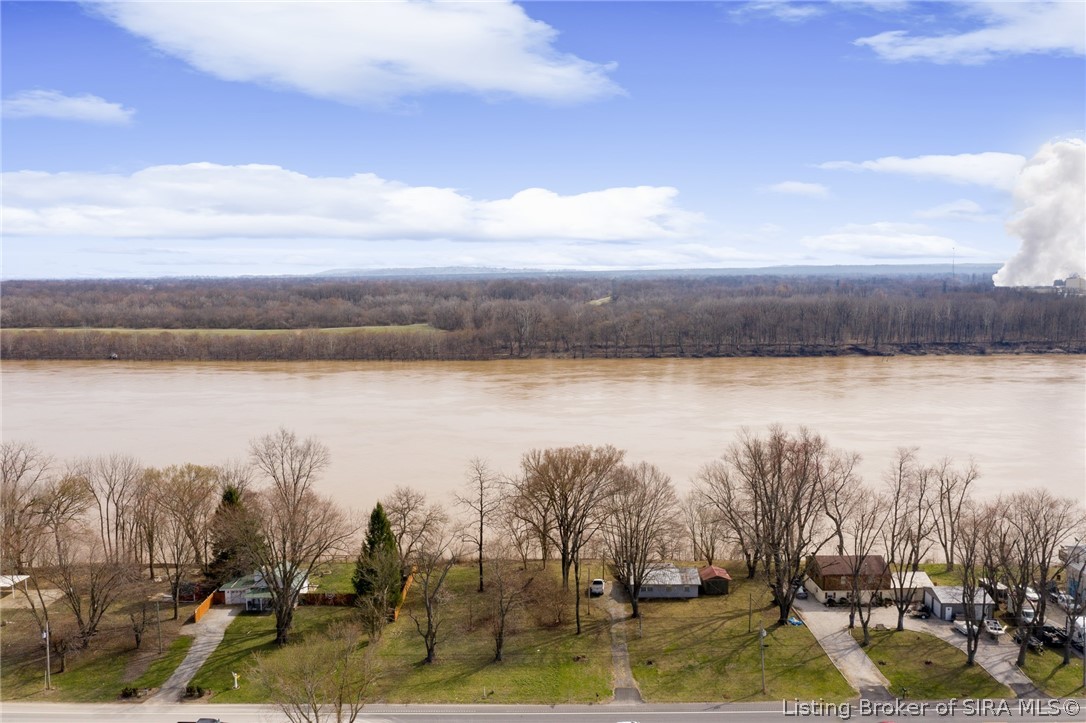 6369 State Road 111 Property Photo 4