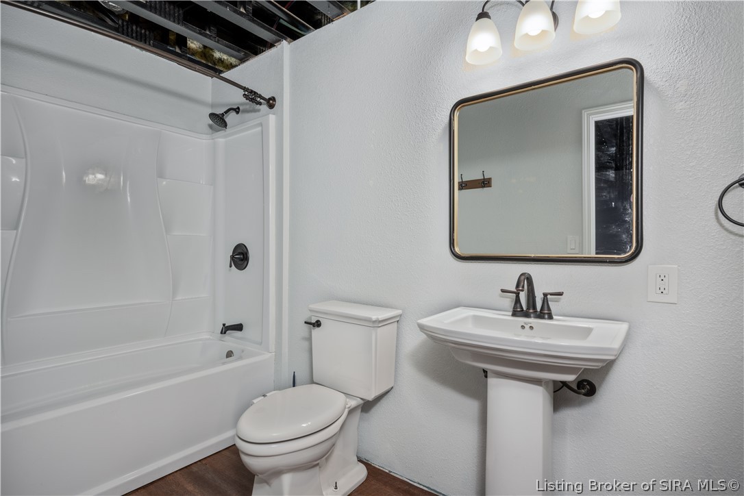 3044 Brookhill Court Property Photo 34
