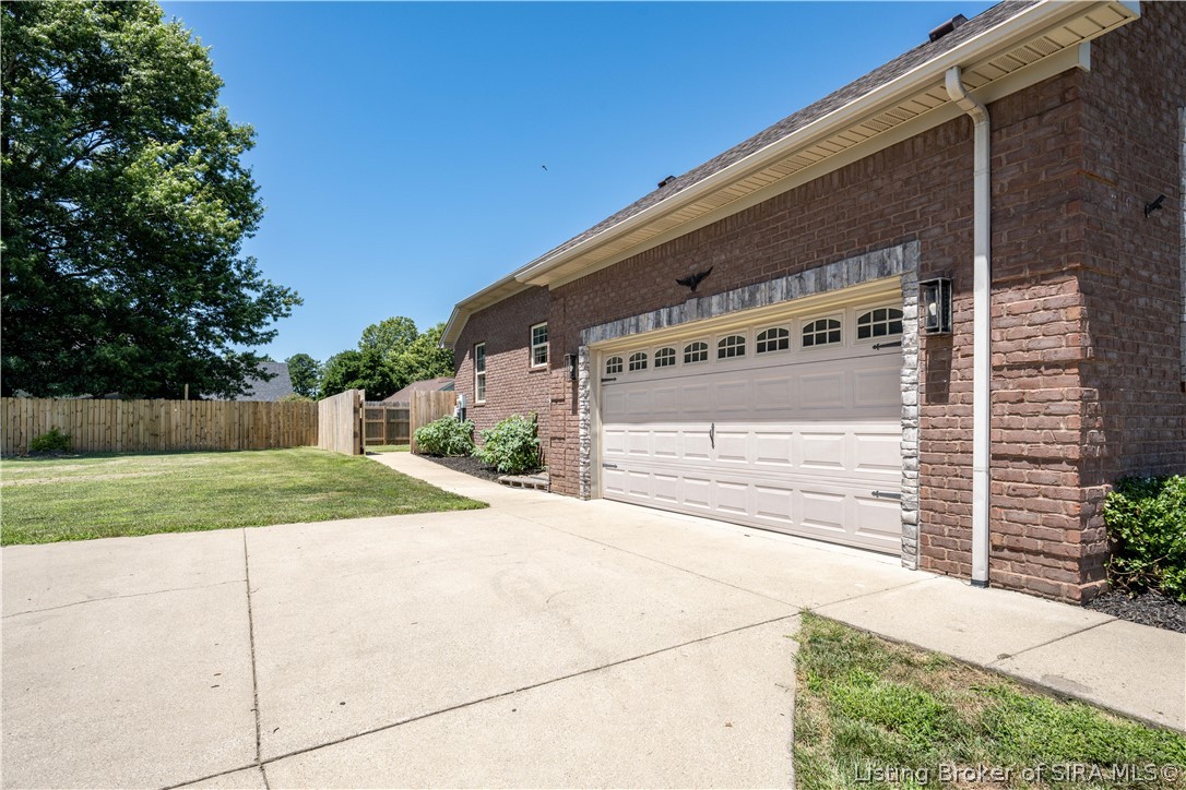 3044 Brookhill Court Property Photo 36