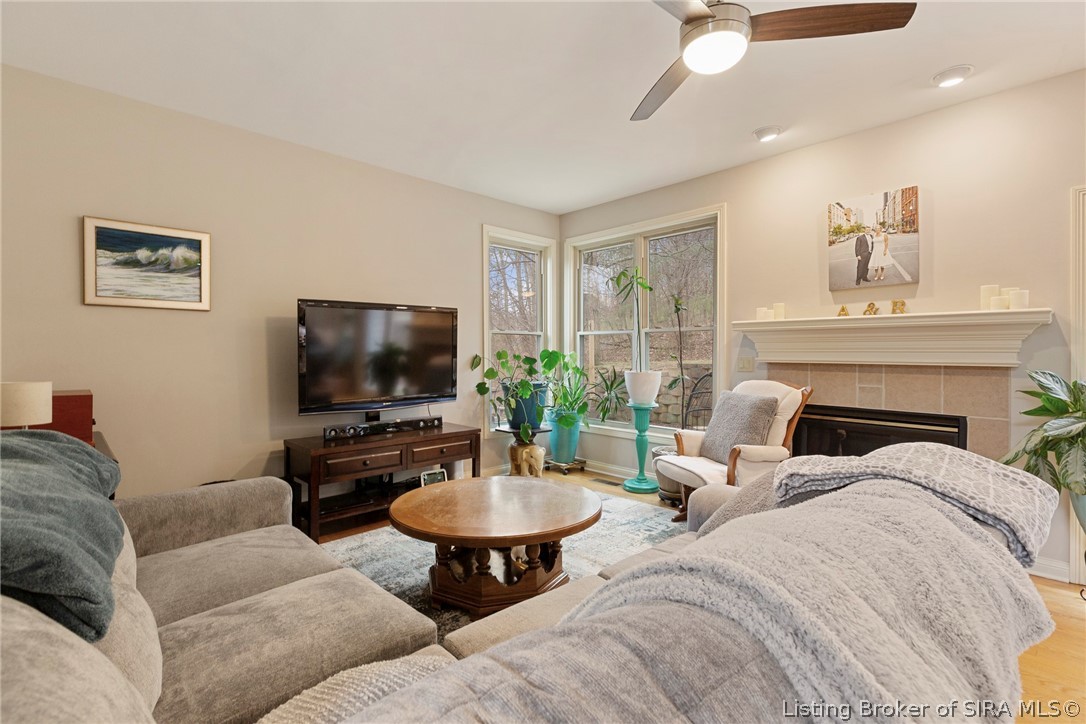 2707 Clearstream Court Property Photo 10