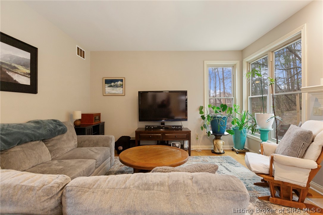 2707 Clearstream Court Property Photo 11