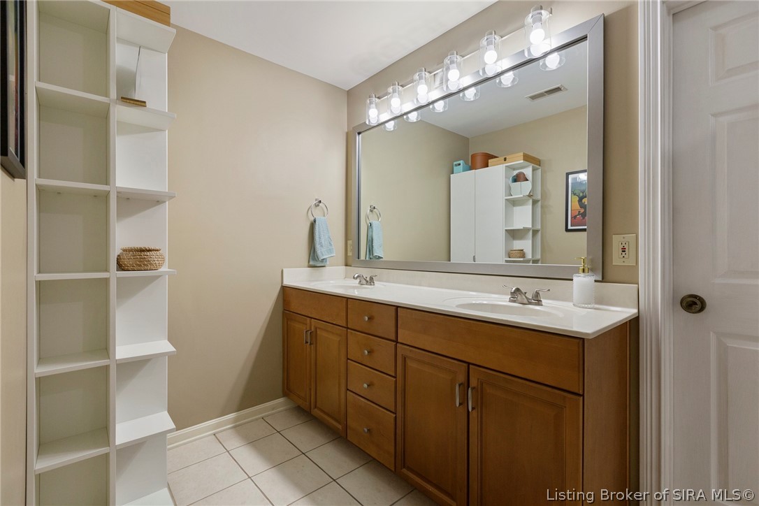 2707 Clearstream Court Property Photo 35