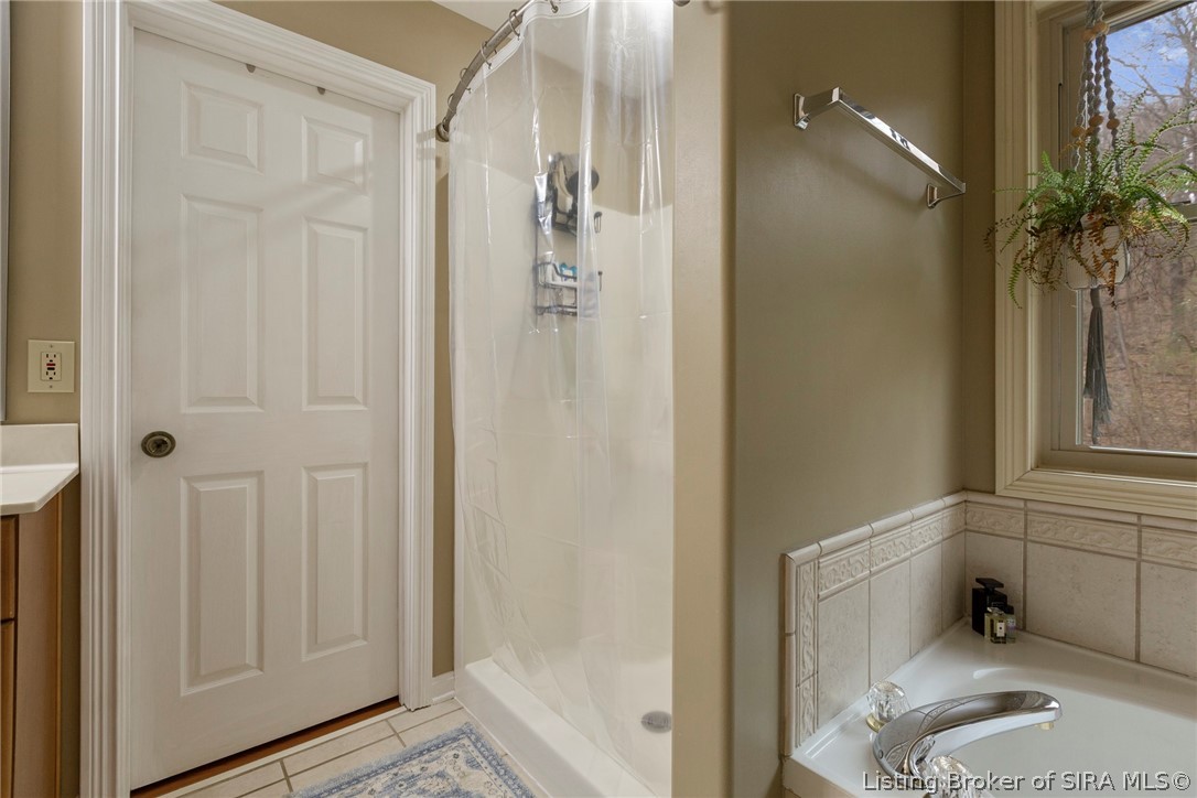 2707 Clearstream Court Property Photo 37