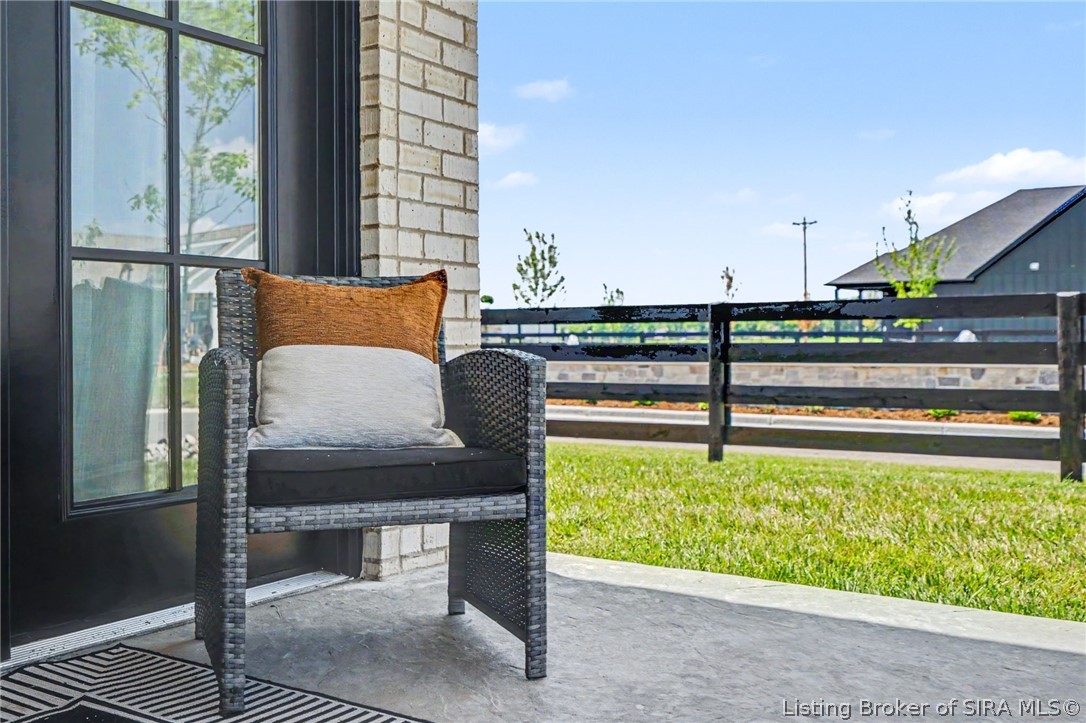 5030 Win Way Property Photo 6