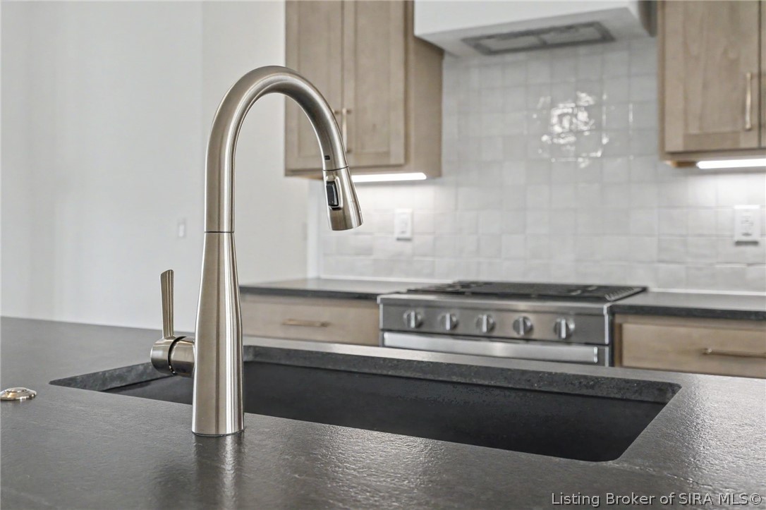 5030 Win Way Property Photo 14