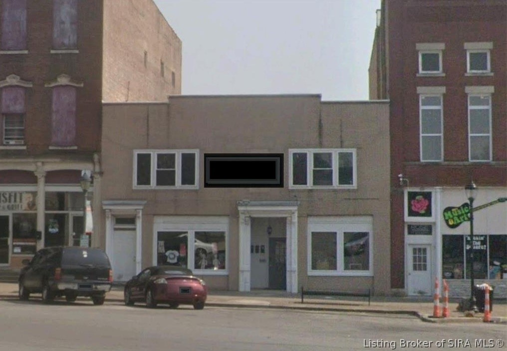 52 Public Square Property Photo 1