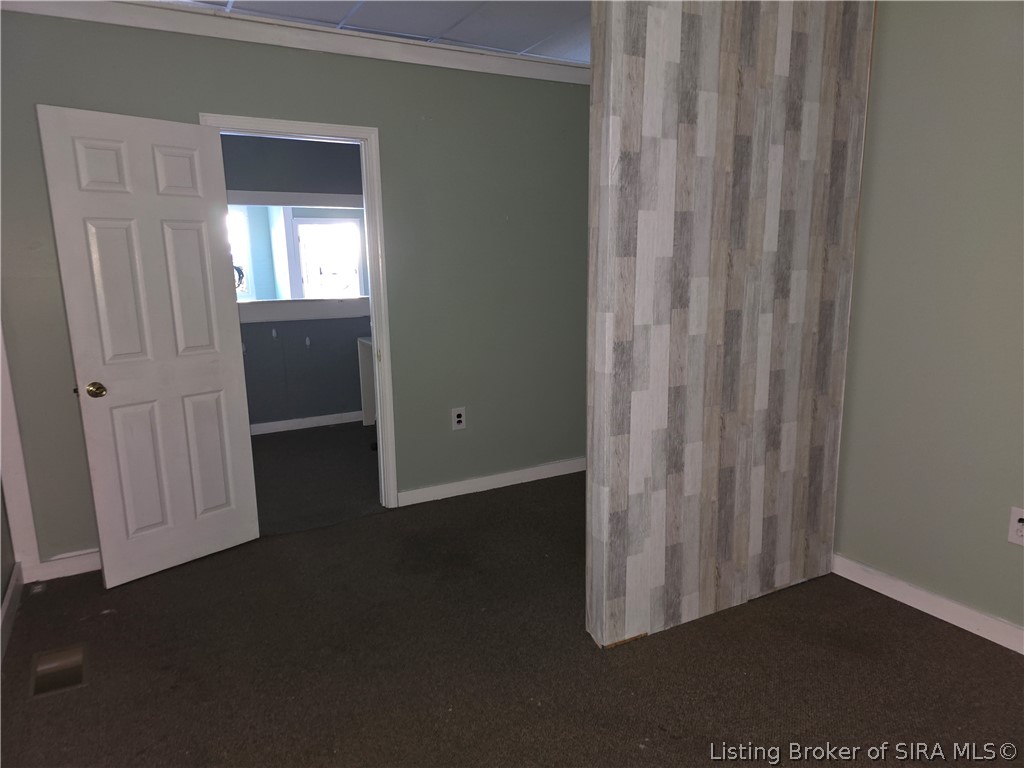 52 Public Square Property Photo 5