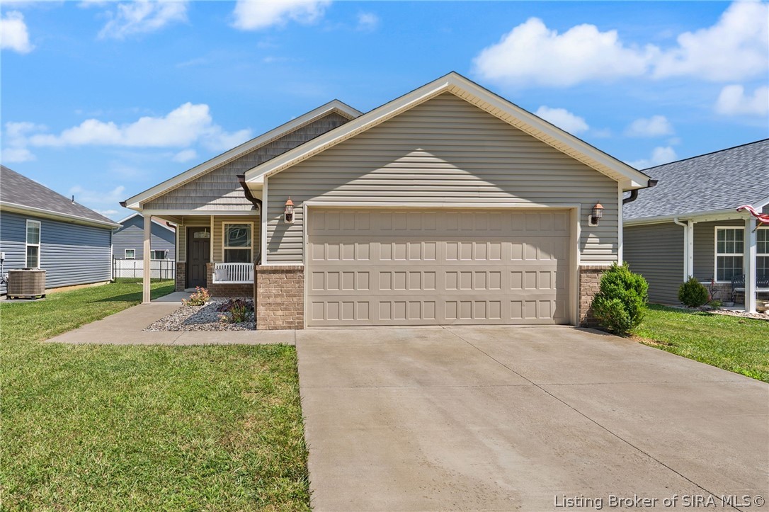 8002 Kismet Drive Property Photo 1
