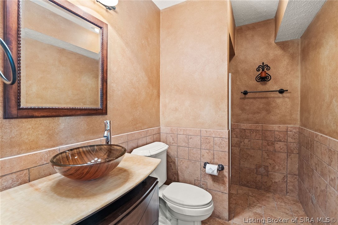12112 Covered Bridge Road Property Photo 37