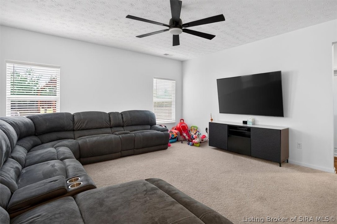 8126 Lucas Lane Property Photo 12